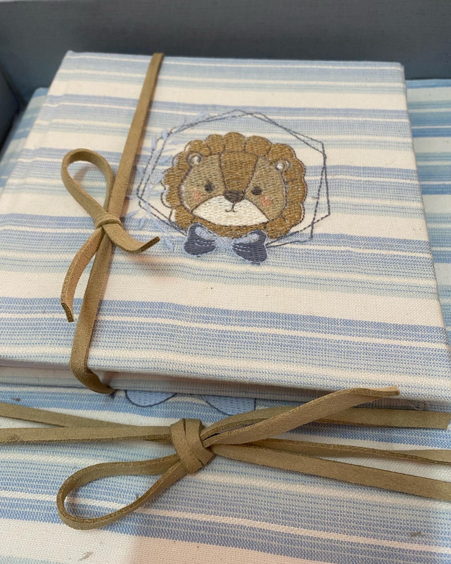 Album mamãe e bebê  personalizado