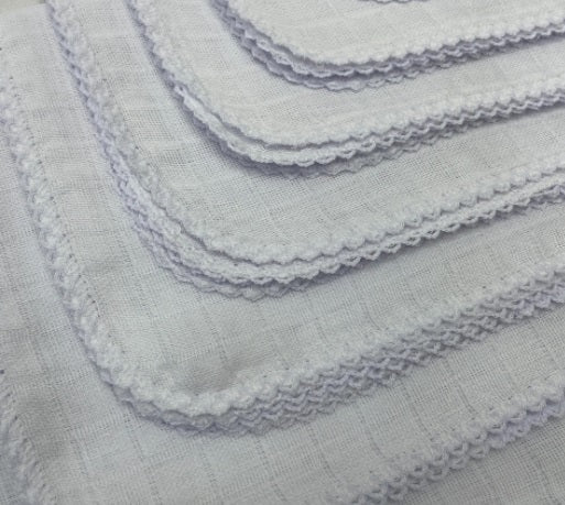 Fraldinha de boca / babinha